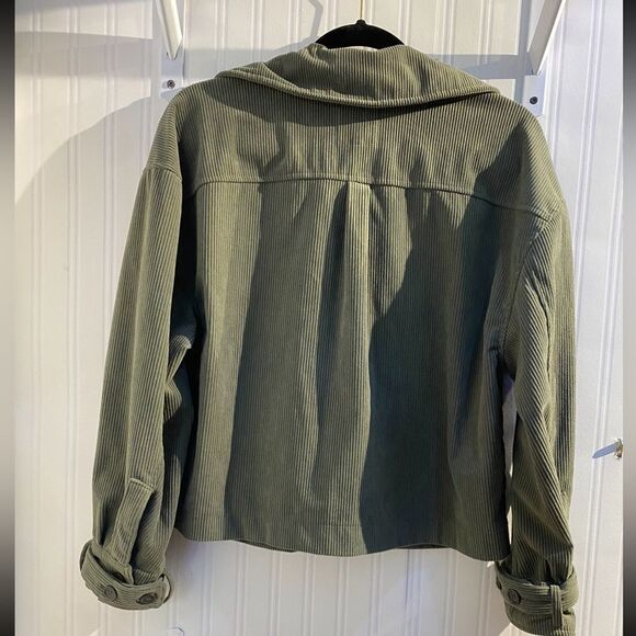 "Avec Les Filles Oversized Green Corduroy Jacket *SIZE: S - Picture 8 of 10